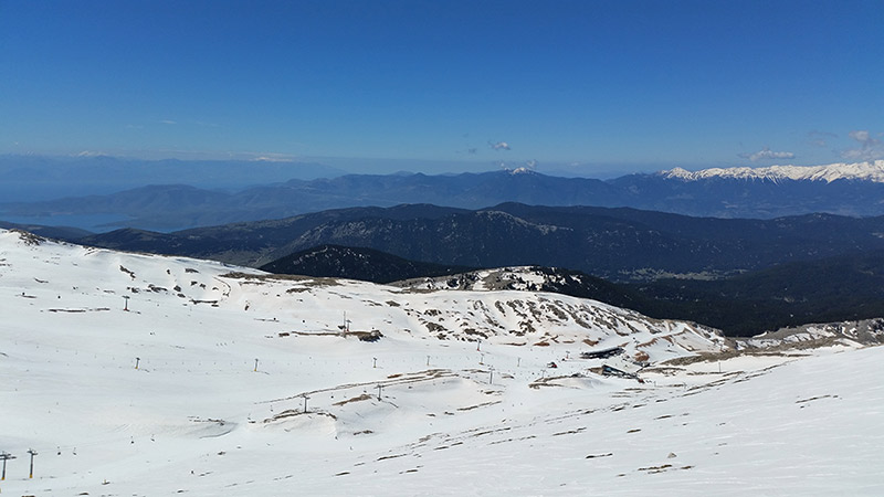 parnassos-april-spring800.jpg