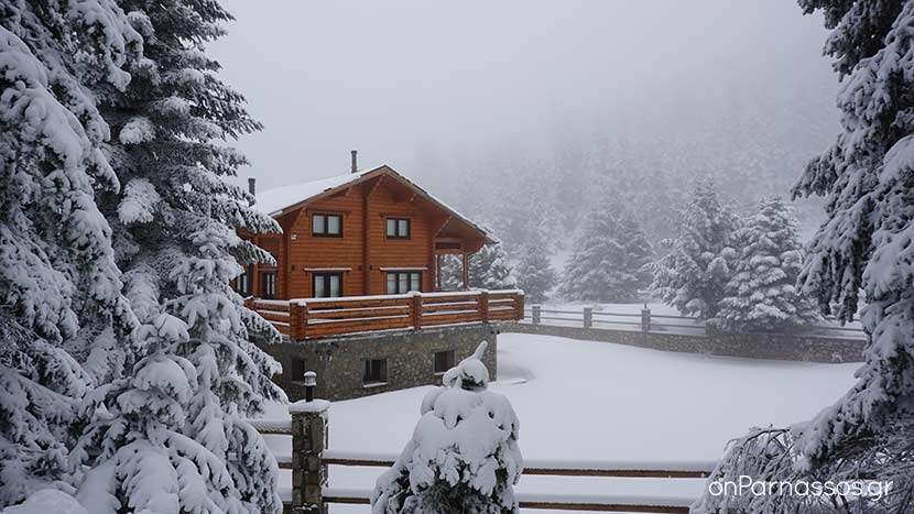 parnassos_snow_chalet_0.jpg
