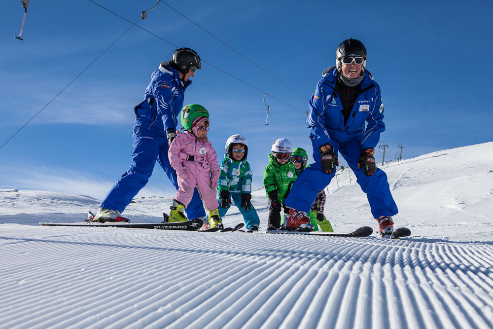 sxoles-ski-parnassos.jpg