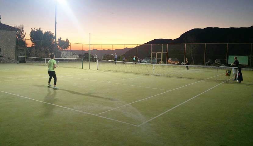 tennis_arachova.jpg