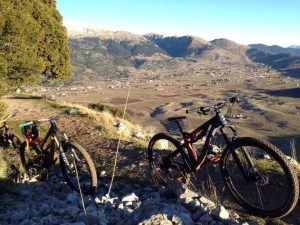 truewheels_mtb_parnassos_korikio.jpeg