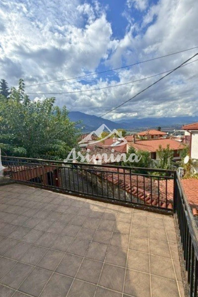 Μεγάλη διώροφη κατοικία στην Πολύδροσο Παρνασσού- AG134